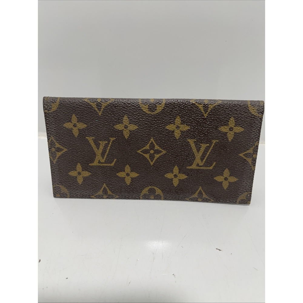 Louis Vuitton Bilfold Wallet